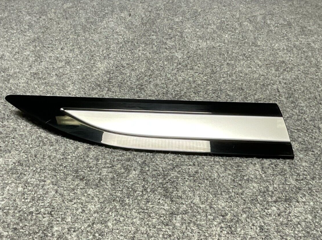 Range-Rover-Evoque-L551-Right-Passenger-Side-Door-Trim-K8D229426AB-335468756139