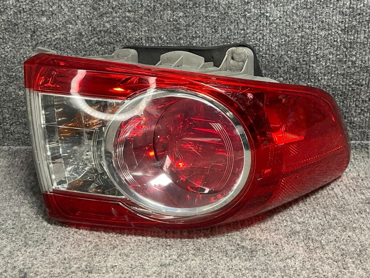 Toyota-Corolla-Rear-Left-Driver-Side-Tail-Light-335447003719