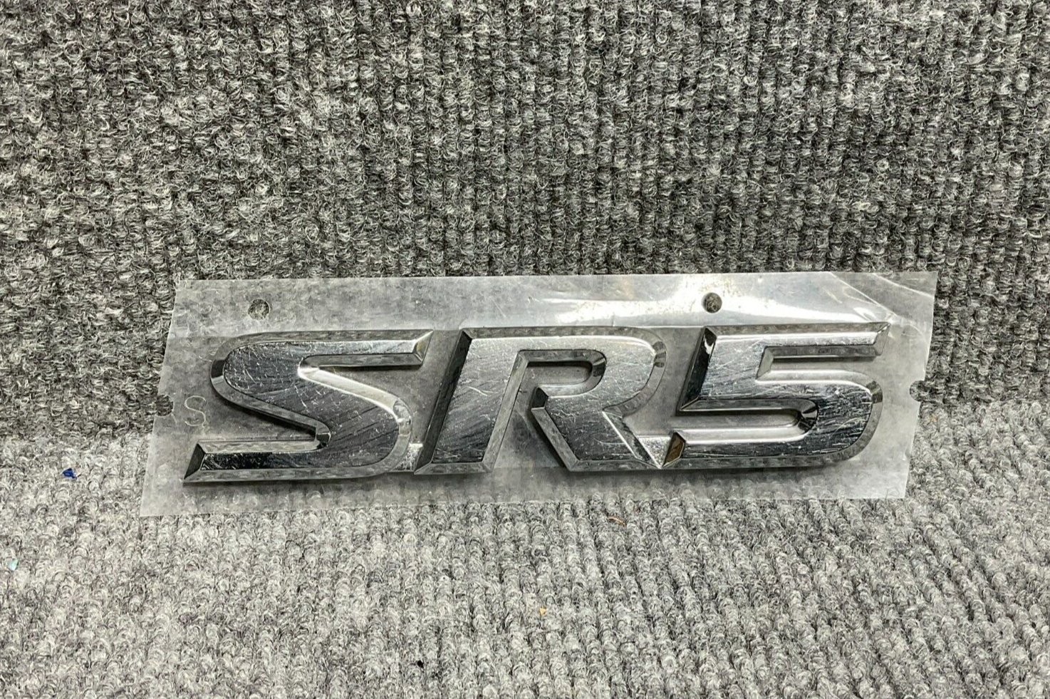 Toyota-Sequoia-SR5-Rear-Trunk-Emblem-335385340049